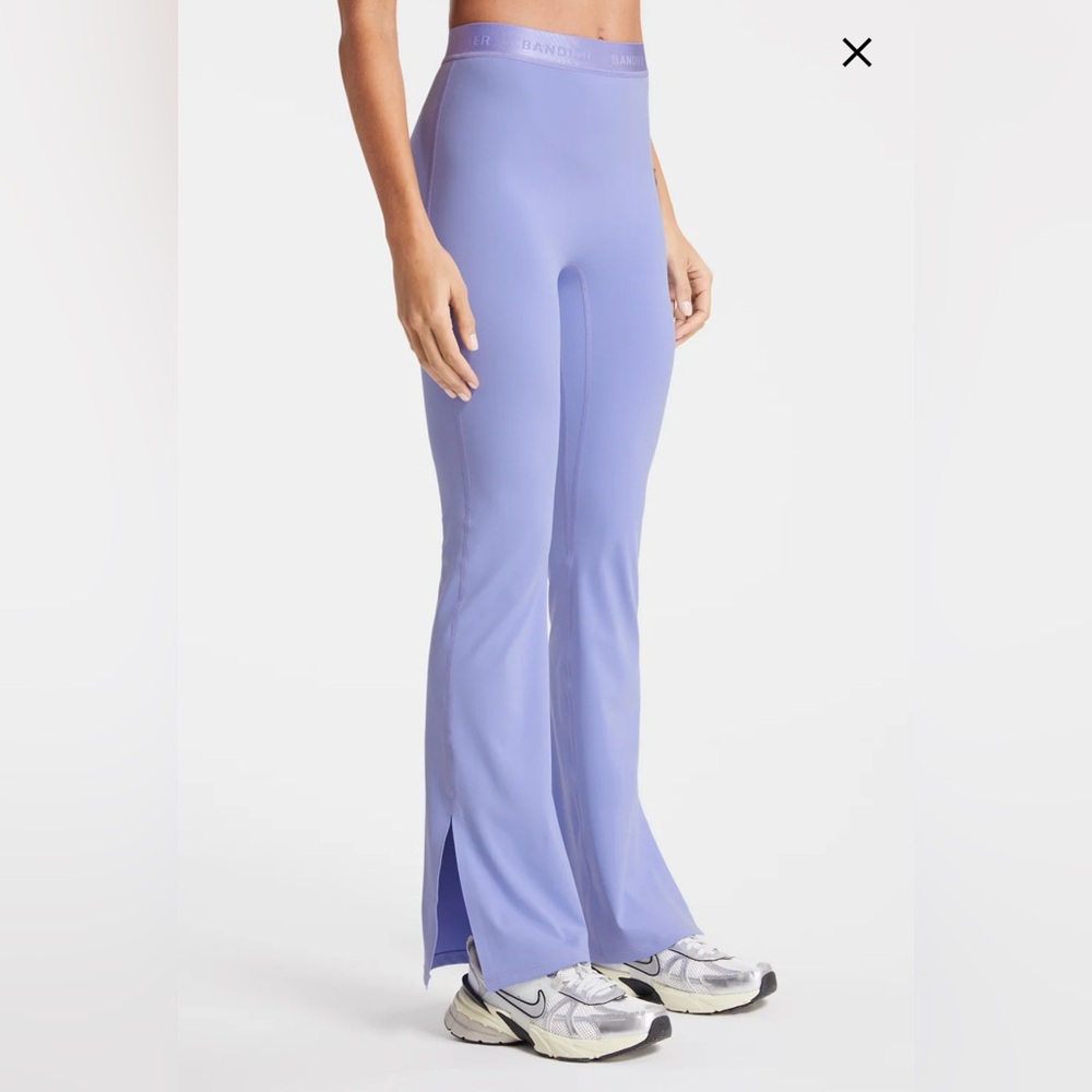 Sport Logo Slit Legging